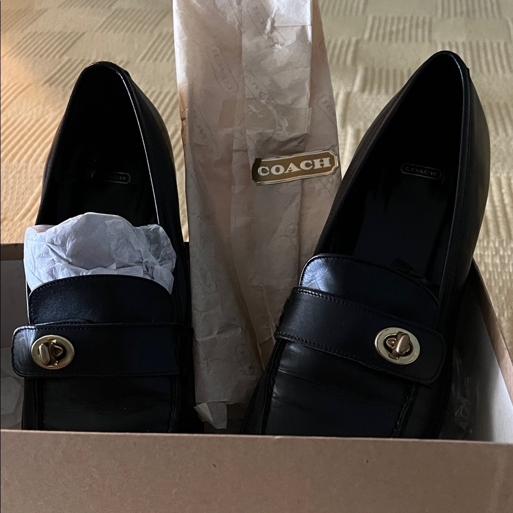 Coach Elegant Black Slip-On Loafers